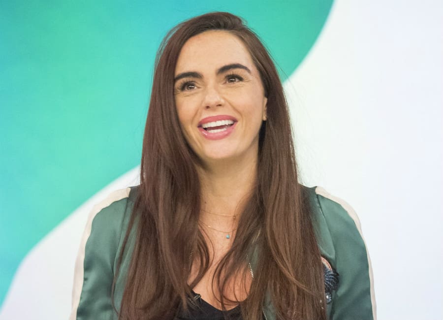 Jennifer Metcalfe shares first picture of newborn baby boy!