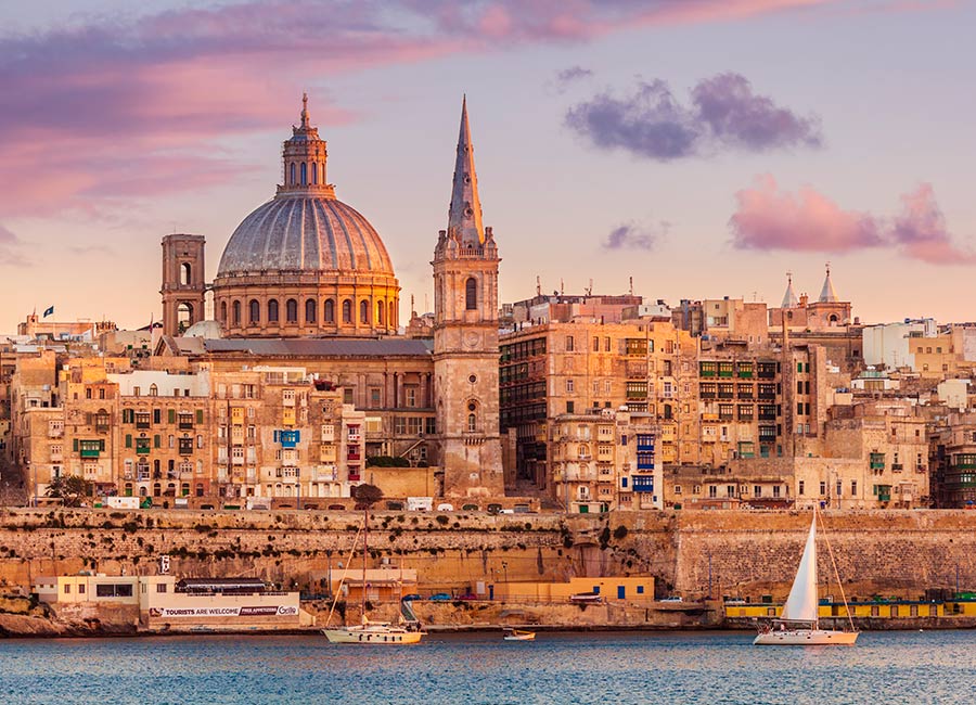 Turmoil as Irish travellers in Malta told their vaccine cards are not acceptable