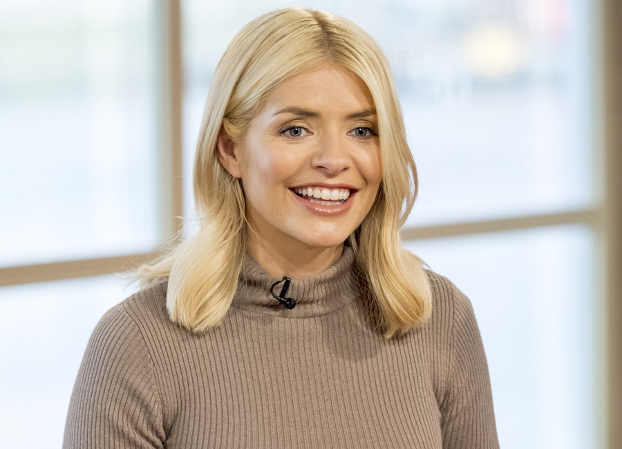 Holly Willoughby reveals she never looks at clothing sizes