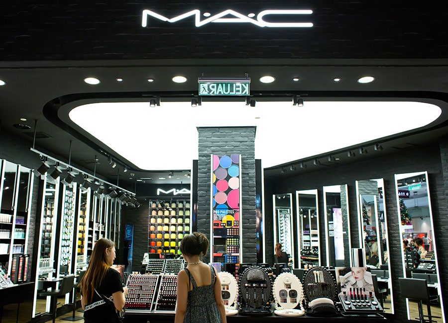 MAC's latest lip gloss is both dessert and lip gloss in one!