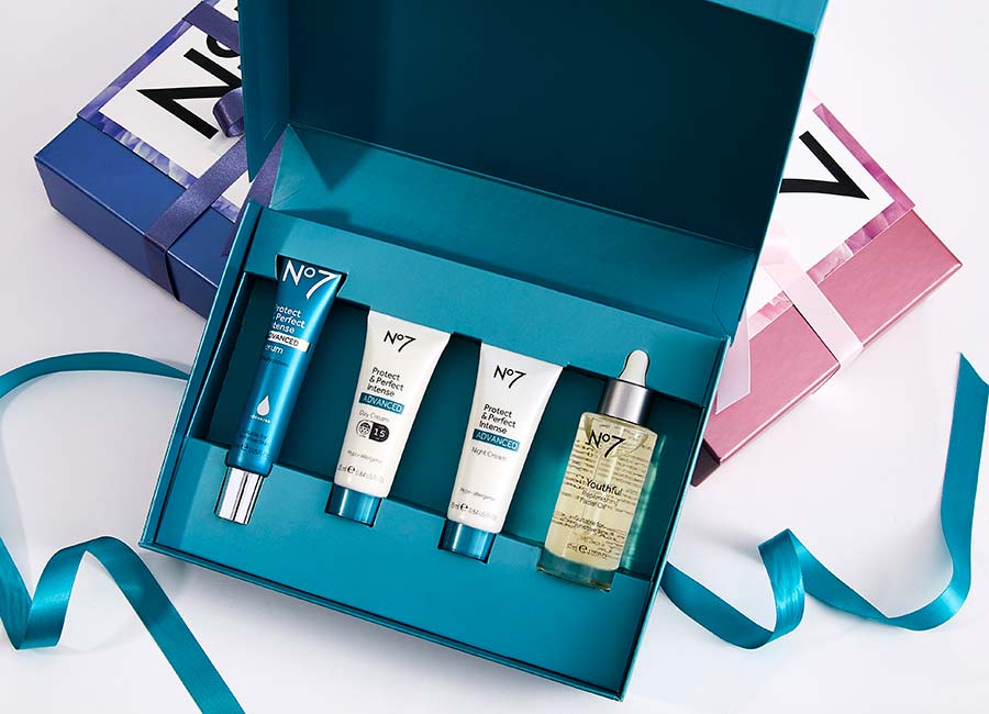 Don't miss these fab No7 'Better Than Half Price' Mother's Day gift sets!