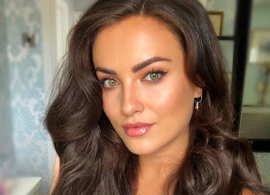 Holly Carpenter shares handy online shopping hack for the New Year