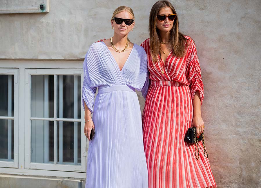 14 loose-fit dresses that are just as comfy as they are chic