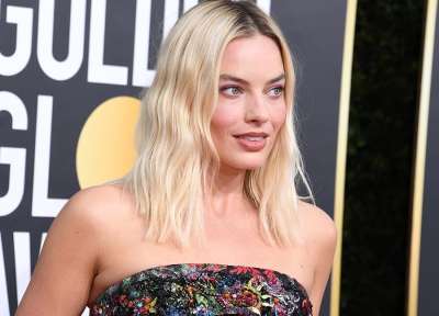 BEVERLY HILLS, CALIFORNIA - JANUARY 05: Margot Robbie attends the 77th Annual Golden Globe Awards at The Beverly Hilton Hotel on January 05, 2020 in Beverly Hills, California. (Photo by Jon Kopaloff/Getty Im