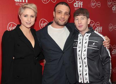 calm with horses cast