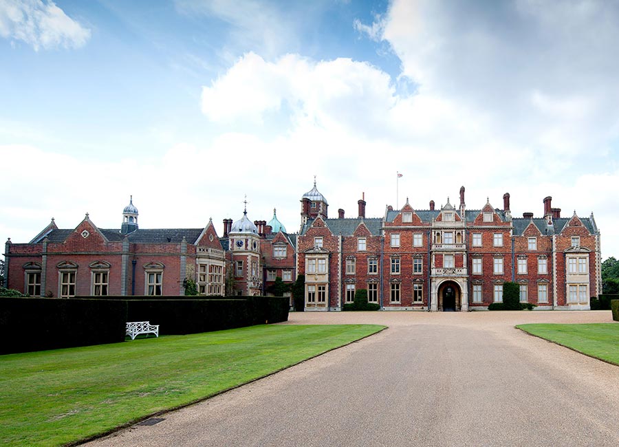 PICS: The holiday homes the British royals can hide out in during lockdown