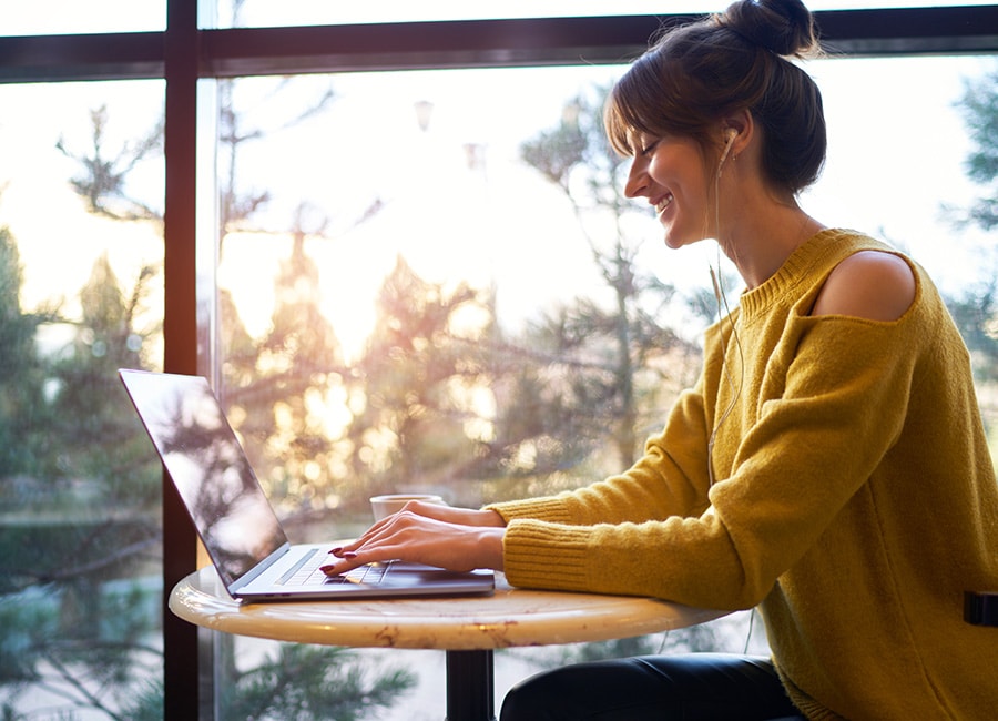 7 tips from top remote workers to boost your productivity while WFH