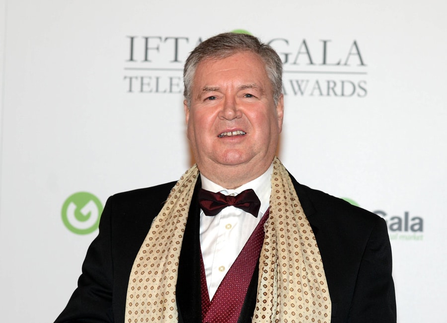 Joe Duffy marks decision to stop saying 'wash yer hands' with a rather strange poem he wrote