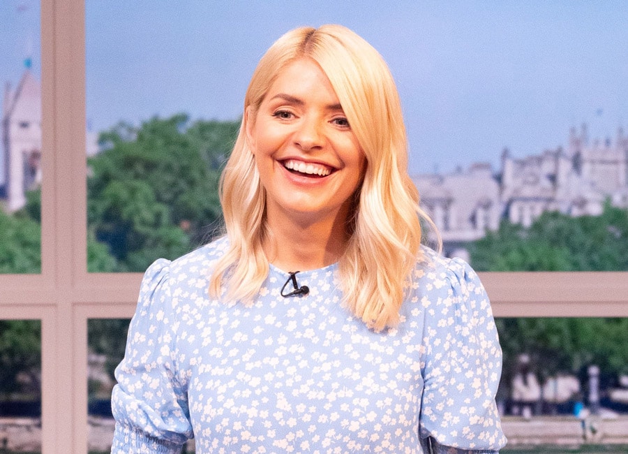 Holly Willoughby's black leather mini skirt is the high-street piece you need