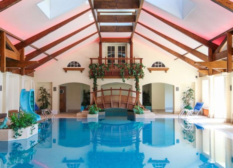 Chris de Burgh’s Wicklow estate, Enniskerry