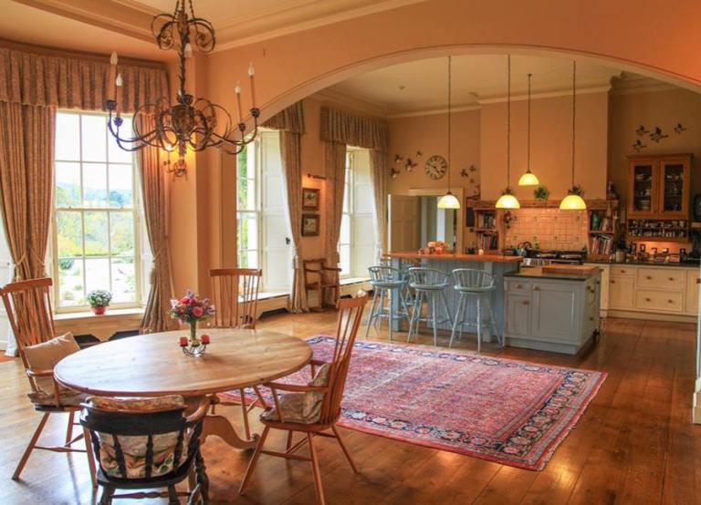 Chris de Burgh’s Wicklow estate, Enniskerry