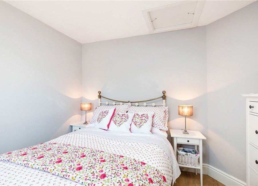 €495,000 65 St Peters Terrace, Howth, Co Dublin D13 AY70