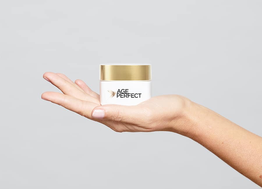 Want to sample some gorgeous anti-ageing skincare? Sign up here