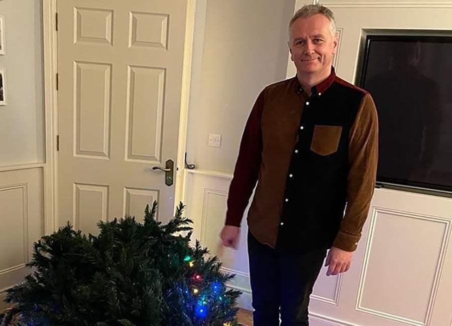 Dáithí Ó Sé kills his Christmas tree and we can all relate