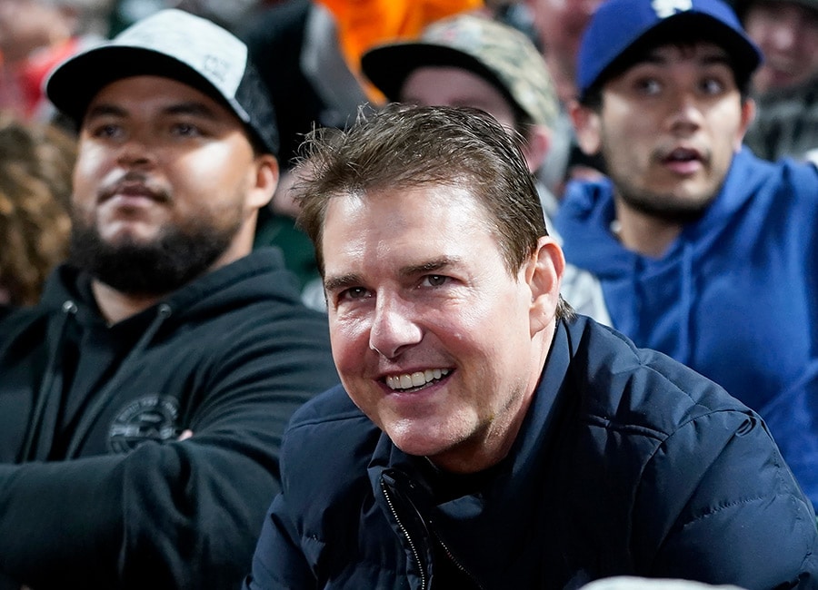 'What's wrong with Tom Cruise's face?' Fans shocked at star's puffy appearance
