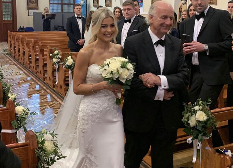 Jess Redden has someone very dear to her and her father walk her down the aisle