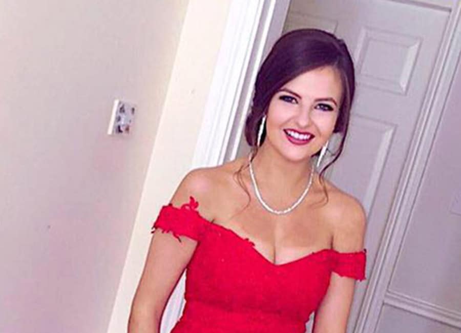 Ashling Murphy's grieving father pays beautiful tribute to crowd who mark her anniversary