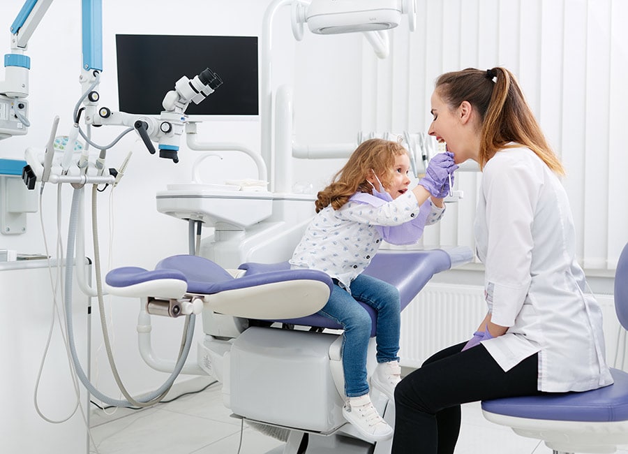 Covid delays dental checks for 100,000 schoolchildren