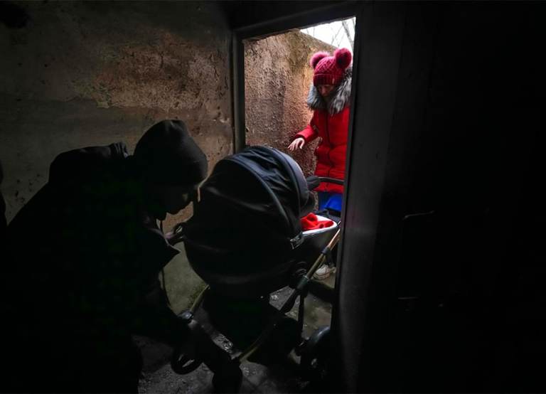 Irish couples surrogacy surrogate flee Poland