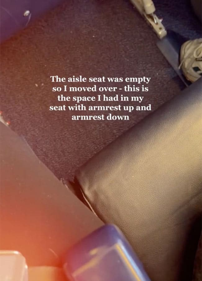 Kirsty Leanne plus sized woman seat Ryanair tray table TikTok