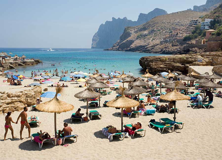 Holiday makers headed to Spain will be met by shock 40C temperatures