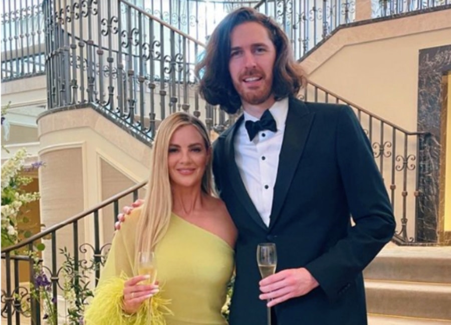 Singer Lyra hilariously clears up she hasn't married Hozier after wedding snap