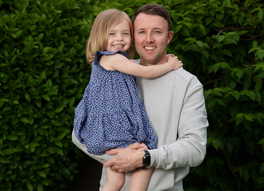 Father who gave four-year-old daughter a kidney says 'any dad would do it'