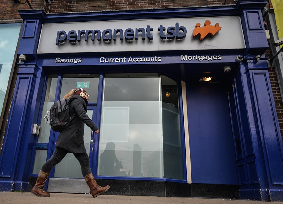 Sofiya Kalinova Deaf woman bank's refusal sign-language