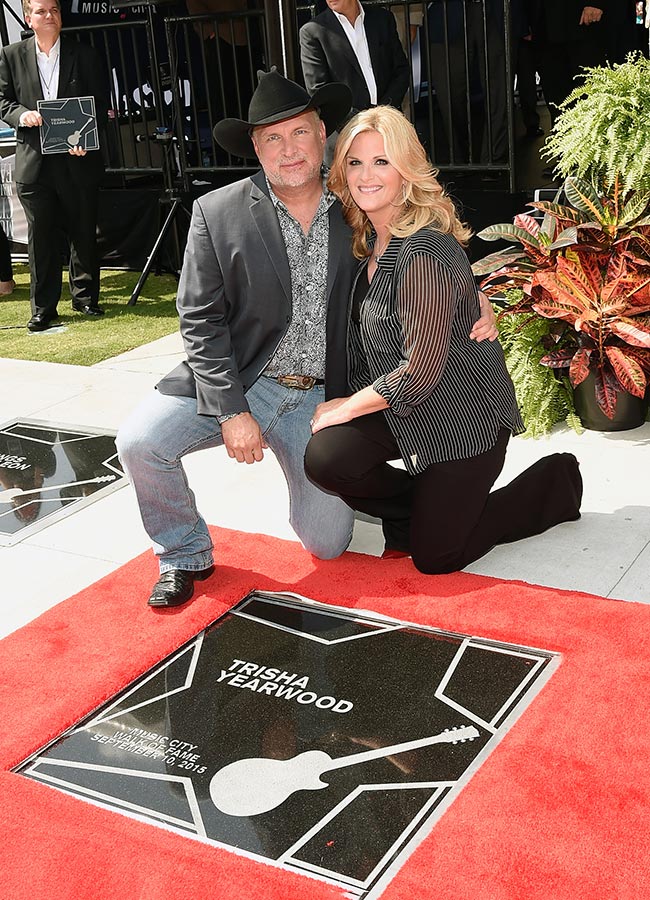 Garth Brooks Trisha Yearwood How they Met country singers