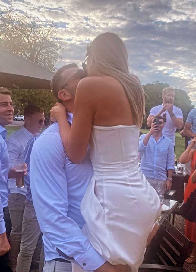 Tadhg Beirne Harriet Fuller classy affair wedding