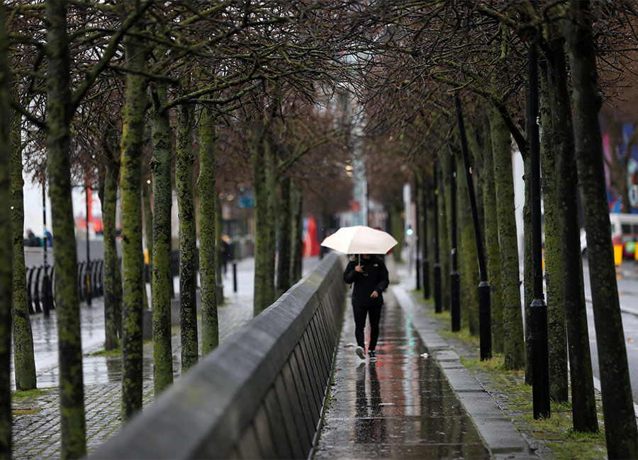 Downpours before the Arctic blast