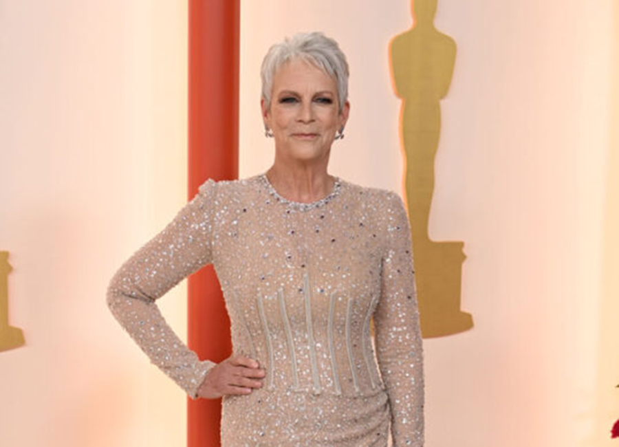 Jamie Lee Curtis talks 'de-gendering' Oscar nominations in an effort to have 'inclusivity'