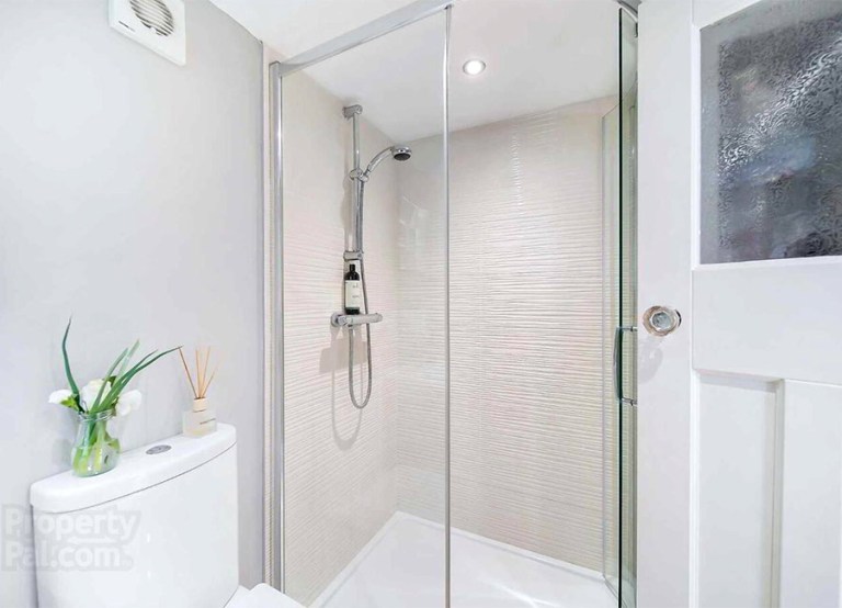 MILFORD ROAD, Ramelton, Bridgend F92 P9K6 €195,000