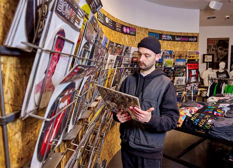 hmv is set to make a return to Oxford Street after a four-year absence, with a lease signed to confirm the reopening of its flagship store later this year
