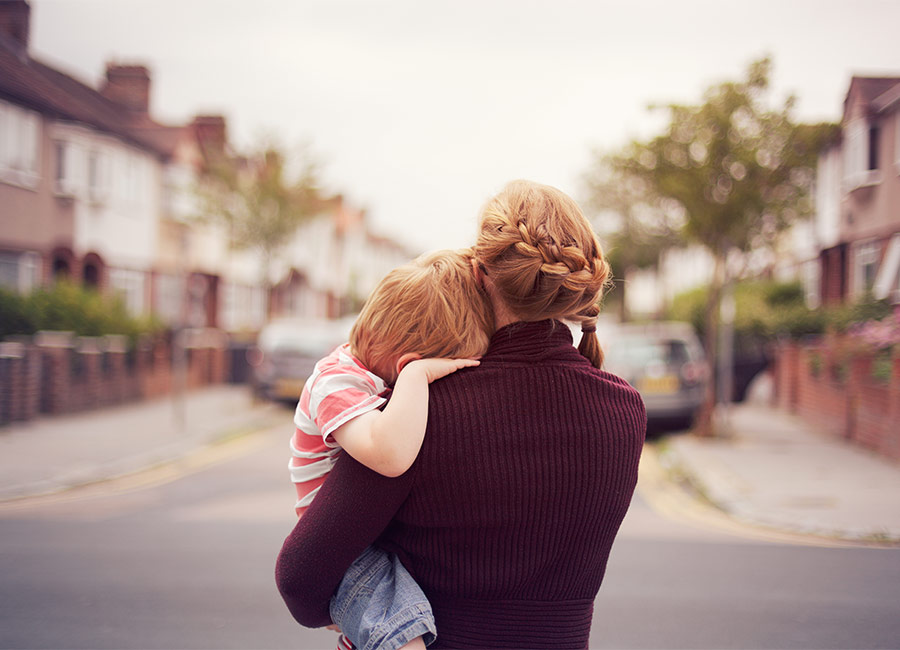 'Abducted' girls to be returned to Ireland after dad's legal battle