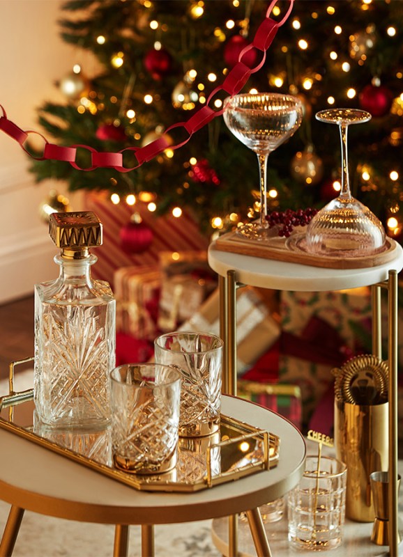 IT'S HERE...Get Christmas ready with Primark's homeware & decorations starting from €1.50