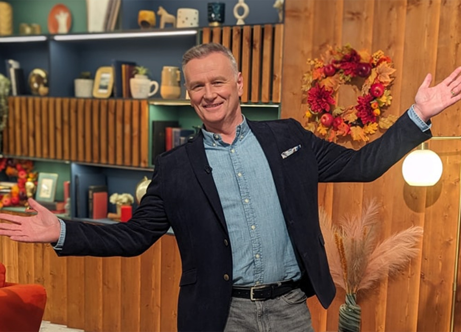 Opinion: How Dáithí's thatch of the day shows us RTÉ is hopelessly out of touch