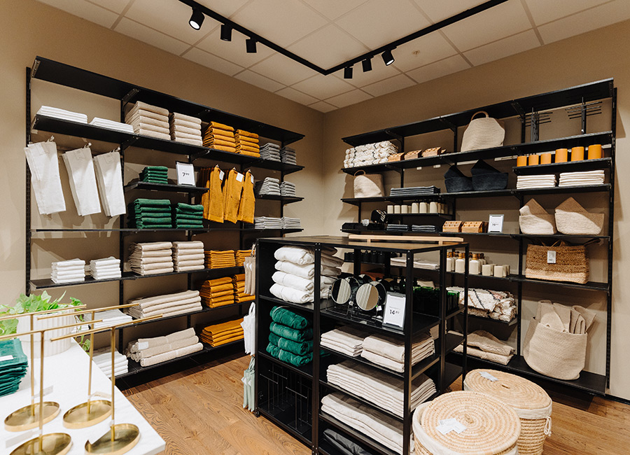 H&M Liffey Valley Dublin store. Pic: H&M