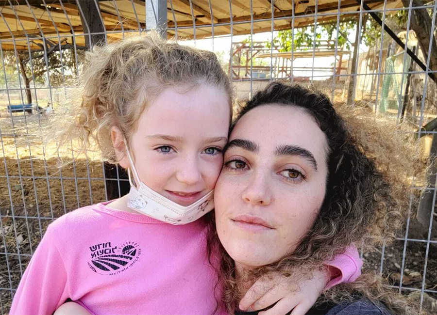 Emily Hand with her sister Natali. Pic: Natali Hand