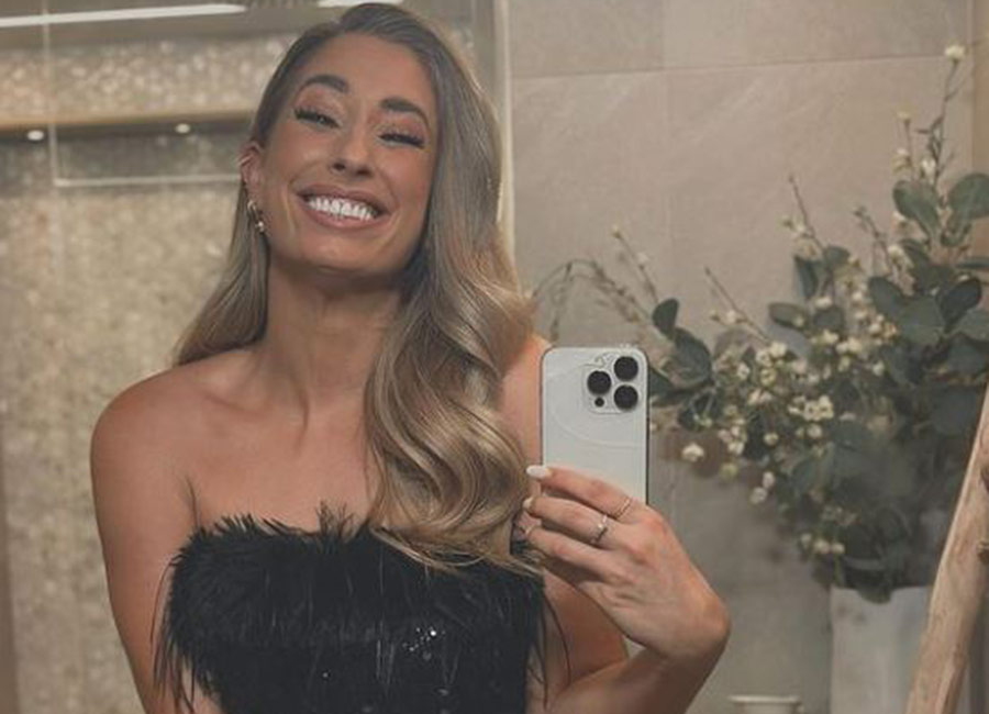 'Hear, hear!' Stacey Solomon is applauded for 2024 attitude as she shares f**k it resolutions