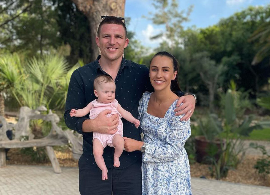 Munster star Andrew Conway thanks his wife Lizzie for her 'support and sacrifices' as he retires