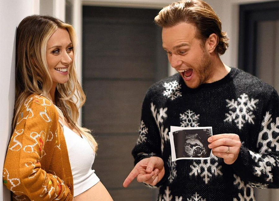 Olly Murs and his wife Amelia are expecting their first child