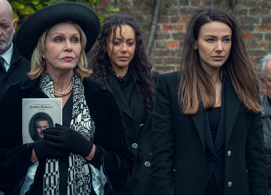 'I need to finish it' Netflix viewers rave about thriller Fool Me Once as it hits number one