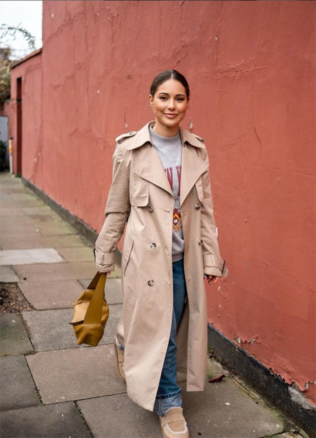 Louise Thompson 