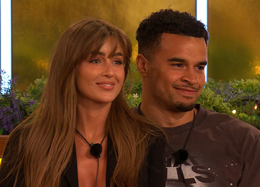 Love Island fans furious with 'disrespectful and rude' Toby after swerving Georgia