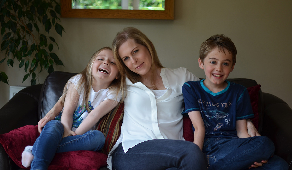 Mum whose endometriosis took 30 years to be diagnosed wants to help others