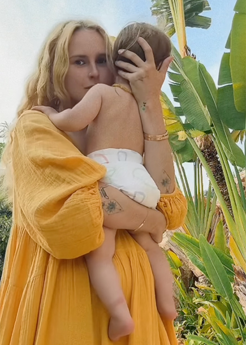 Rumer Willis and her daughter Lou. Pic: Rumer Willis / Instagram