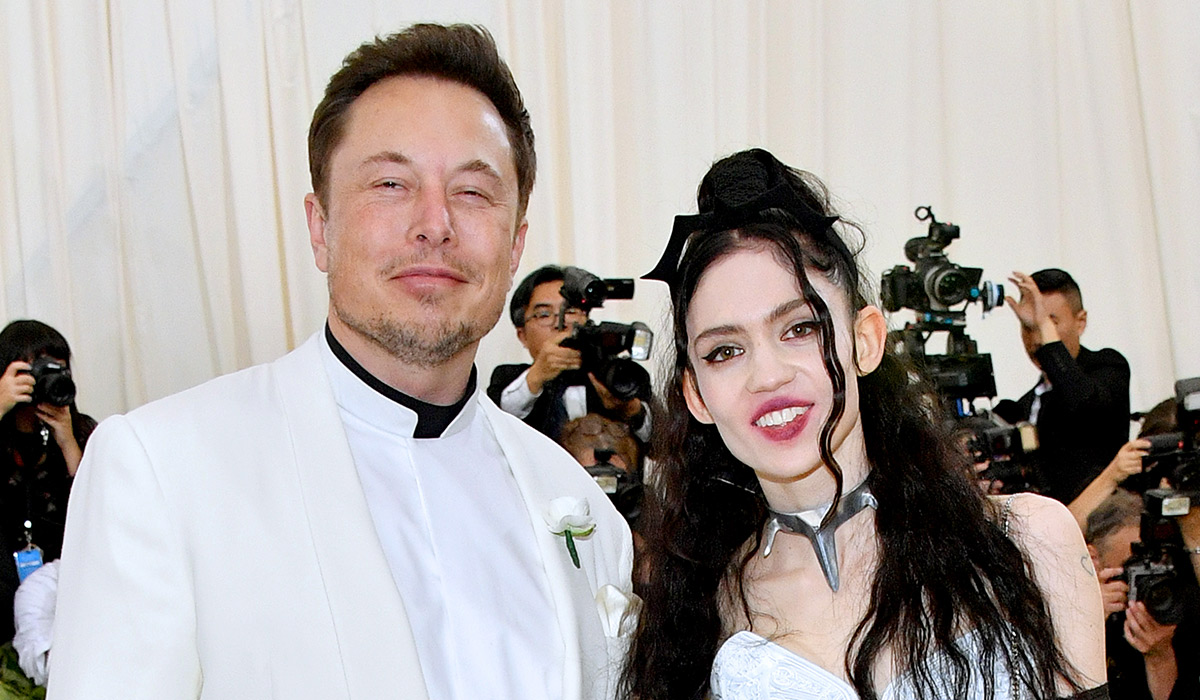 NEW YORK, NY - MAY 07:  Elon Musk and Grimes attend the Heavenly Bodies: Fashion & The Catholic Imagination Costume Institute Gala at The Metropolitan Museum of Art on May 7, 2018 in New York City.  (Photo by Dia Dipasupil/WireImage)