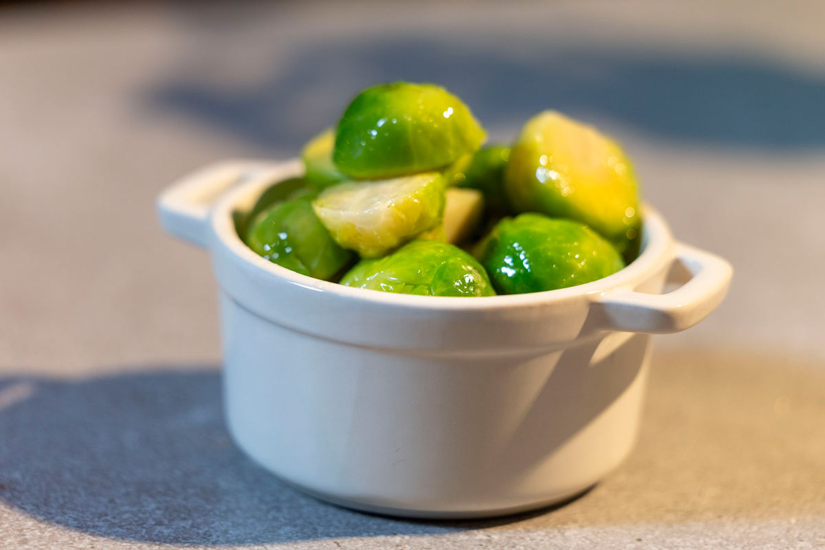 A Very Derry Christmas With NEFF