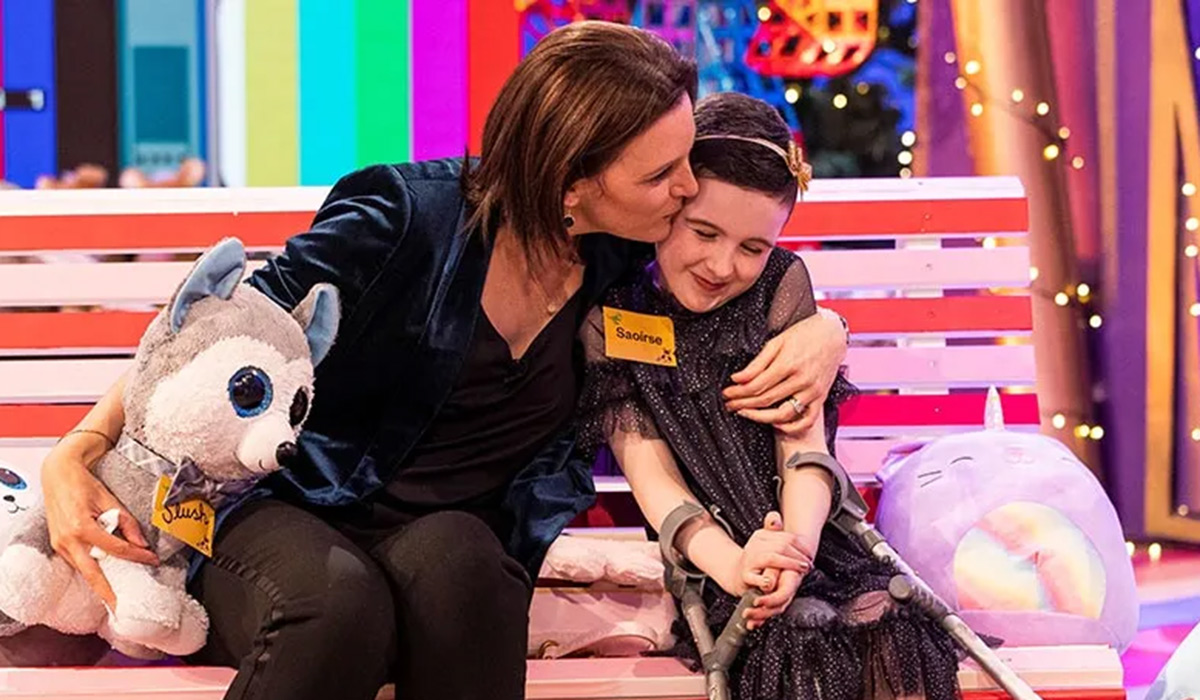 Saoírse and Roseanna Ruane on the Late Late Toy Show in 2020. Pic: Andres Poveda